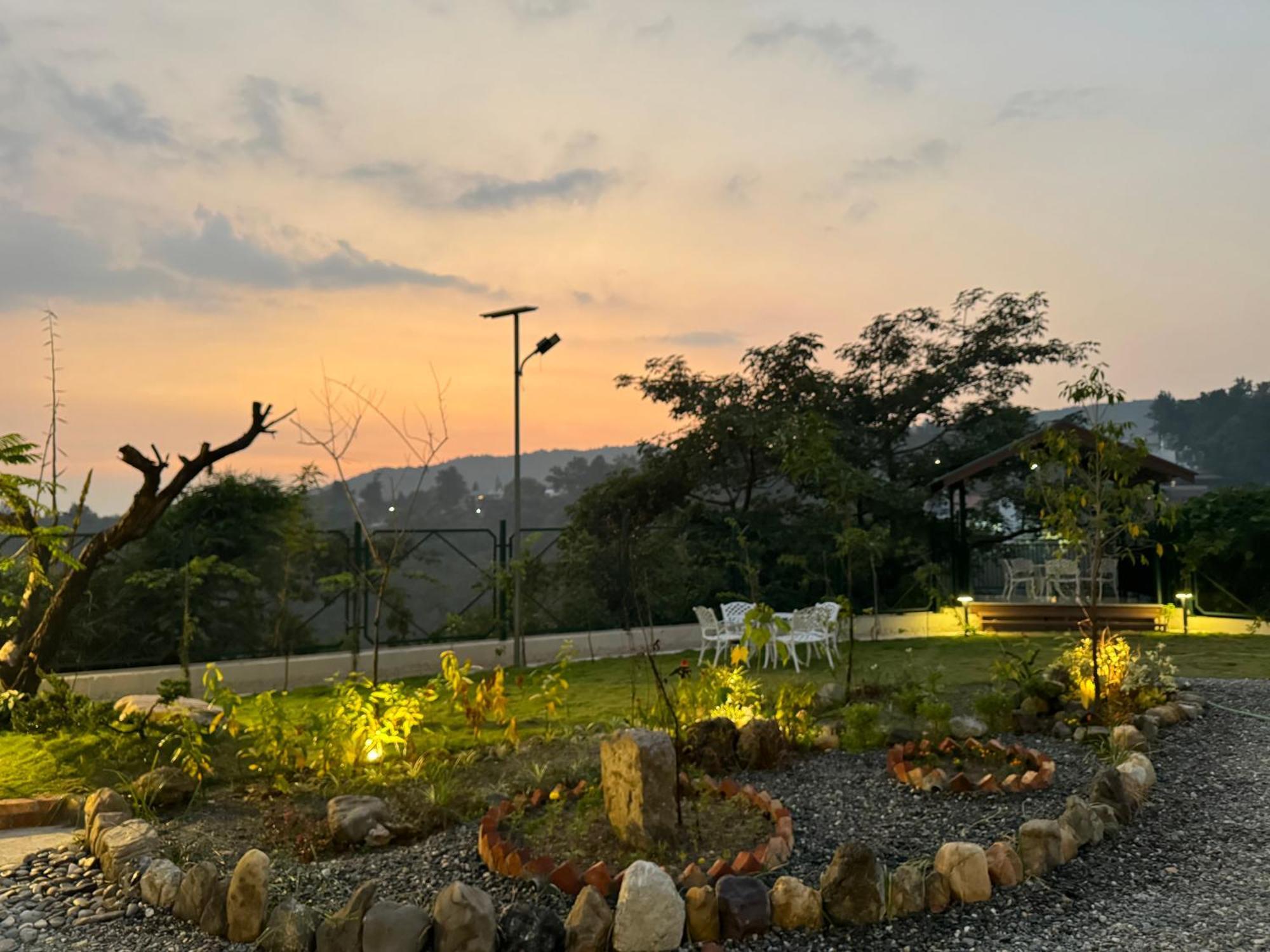 Cliff House, 3Br Lux Farmhouse 2Km To Rajpur Road 德拉敦 外观 照片